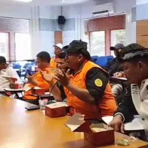 Protes Klaim Sepihak, Aliansi Relawan Rentan Geruduk Kantor Sekda Garut