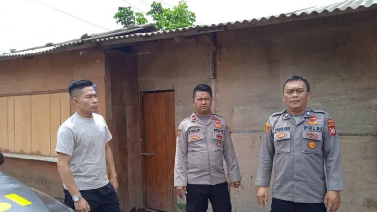 Respon Cepat Laporan 110, Polsek Leles Cek Dugaan Penjualan Obat Terlarang Di Leles