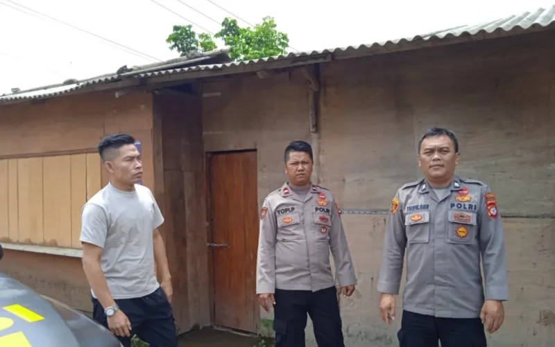 Respon Cepat Laporan 110, Polsek Leles Cek Dugaan Penjualan Obat Terlarang Di Leles