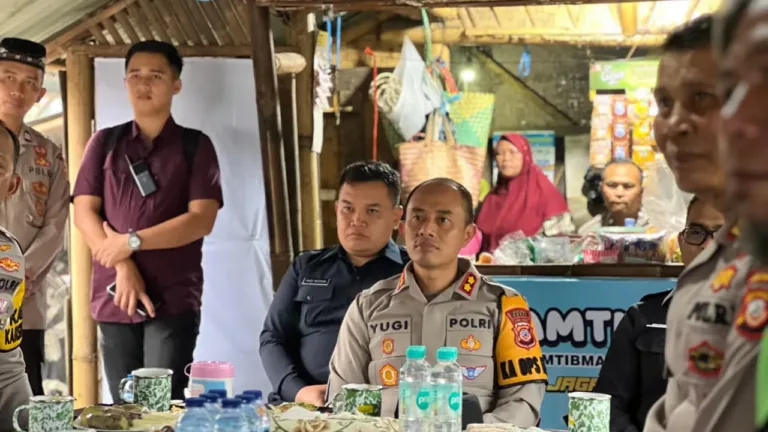 Sinergi Polisi Dan Ojol Makin Solid, Kapolres Garut Ngariung Bareng Ojol