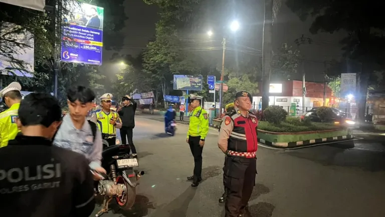 Operasi KRYD Malam Minggu, Ratusan Personel Gabungan Amankan Wilayah Garut