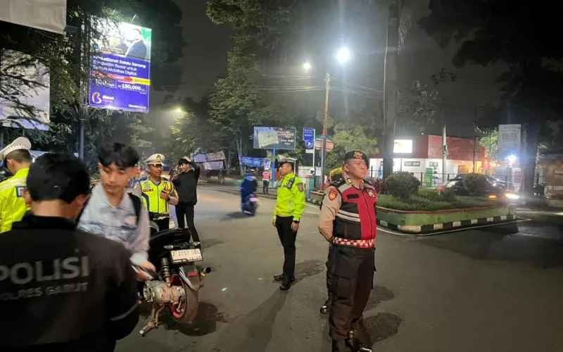 Operasi KRYD Malam Minggu, Ratusan Personel Gabungan Amankan Wilayah Garut