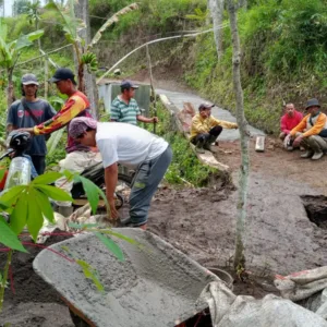 Masyarakat Desa Cigadog Terus Bersatu, Harap Bantuan Pemerintah