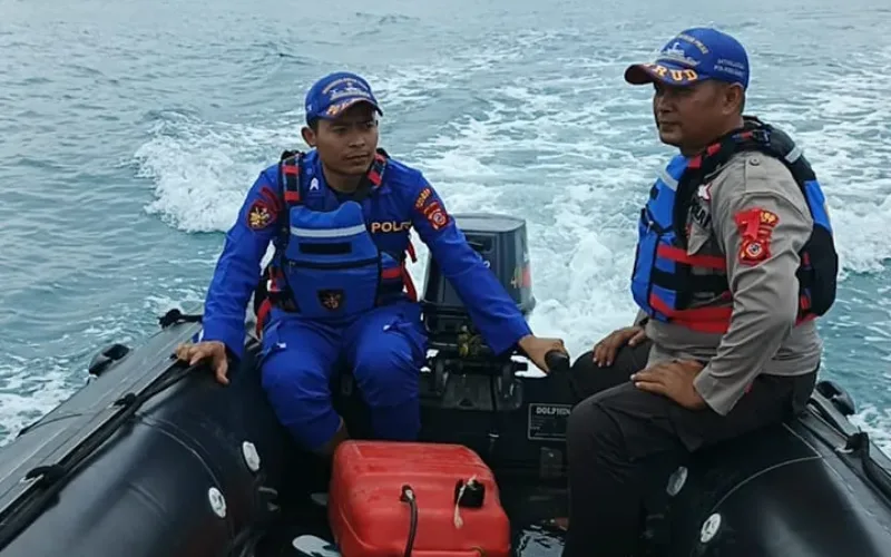 Patroli Laut Intensif, Polres Garut Pastikan Perairan Selatan Aman Dari Ilegal Fishing Dan Kejahatan Laut