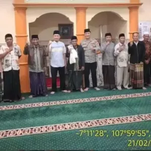 Polsek Wanaraja Gelar Safari Ramadhan,  Kegiatan Tarawih Keliling Selama Bulan Ramadhan