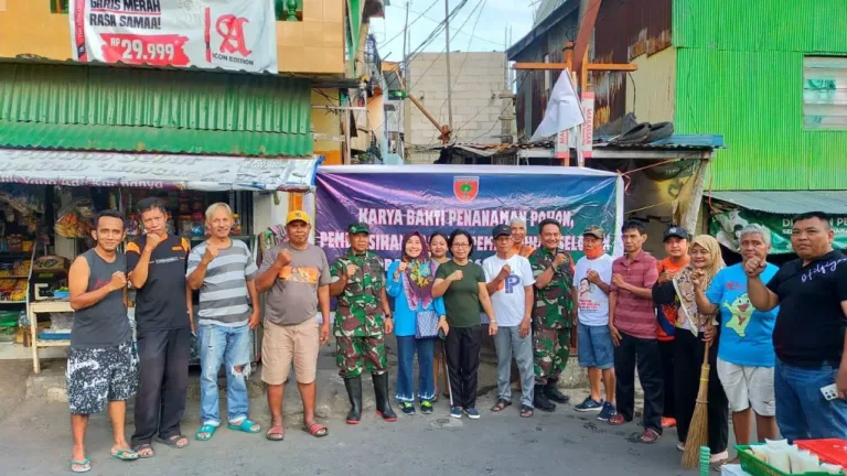 Koramil 06/Mamajang Gelar Giat Pelaksanaan Karya Bhakti Di Wilayah Kelurahan Mamajang Luar Kecamatan Mamajang