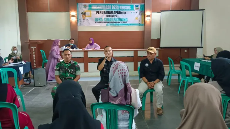 64 Ibu Hamil Di Desa Cihaurkuning Ikuti Screening Kesehatan Gratis