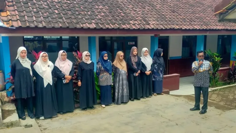 Haji Deni M Firman S.Pd Inspirasi Baru Bagi Pendidikan Di Garut