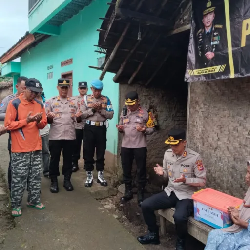 Polres Garut Lanjutkan Aksi Kemanusiaan, Rutilahu Ke2 Tahun 2026 Sasar Warga Banyuresmi