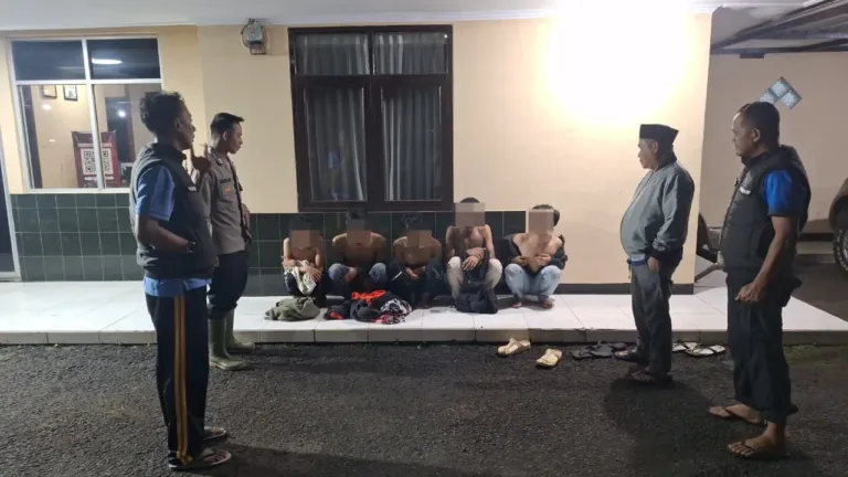 Polsek Pasirwangi Bubarkan Aksi Balap Liar, Amankan 5 Pelaku Dan 12 Motor