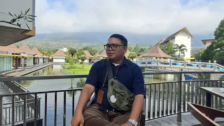Parkir Di Garut Naik, Retribusi Selangit,Trotoar Sulit