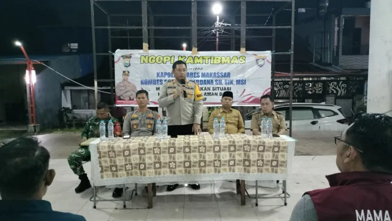 Ngopi Kamtibmas Kapolrestabes Makassar Bersama TRIPIKA Kecamatan Mamajang, Tomas, Toga Dan Toda Dalam Rangka HARKAMTIBMAS. 