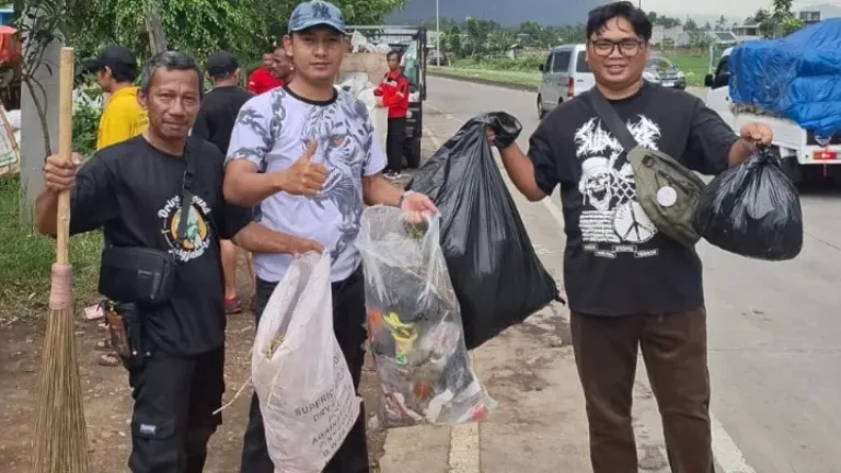 Dari UMKM hingga Sampah: Abah Muda (212) Penggiat Sosial Soroti Jalan Ibrahim Aji Garut