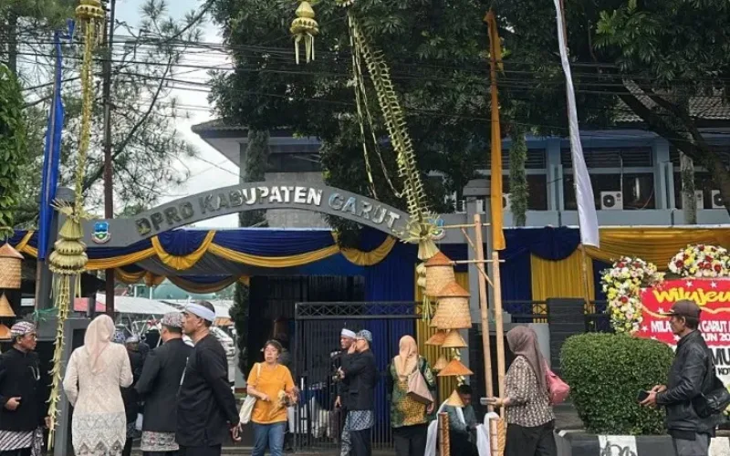Paripurna DPRD dan Pesta Rakyat Hari Jadi ke-213 Garut Menuai Sorotan