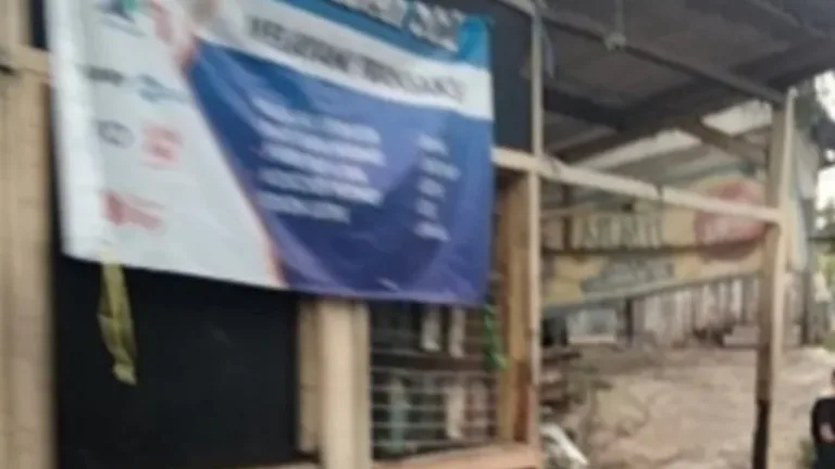 Berkedok Etalase Konter HP Diduga Edarkan Obat Terlarang