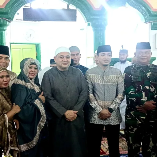 Safari Subuh Wali Kota Makassar di Kelurahan Balang Baru Berlangsung Khidmat dan Penuh Kebersamaan