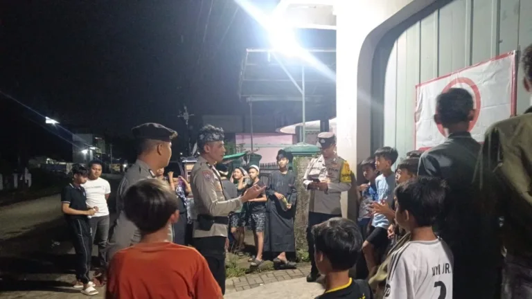 Respon Cepat Dumas WA Taros Kapolsek, Polsek Tarogong Kidul Tertibkan Petasan Di Malam Ramadhan
