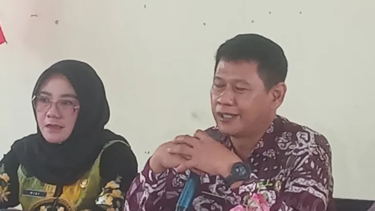 Tono Haeruman S.ip Jabat PLT Camat Mangunreja