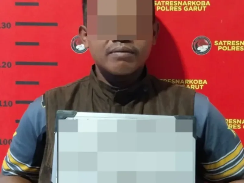 Satresnarkoba Polres Garut Tangkap Pengedar Obat Keras Di Pasar Limbangan