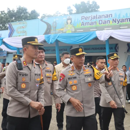 Kapolres Garut Damping Kapolda Jabar Tijau Pos Terpadu GTC Limbangan Dalam OPS Ketupat Lodaya 2026