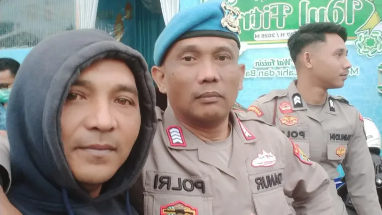 Giat Pengaturan Lalu Lintas Di Malangbong Berjalan Lancar, Dipimpin Kapolsek AKP Suarna
