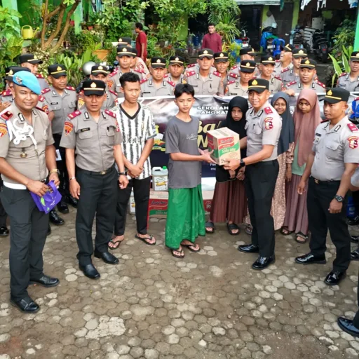 SIP Angkatan 55 Resimen Desaka Dhira Pradhipa Polda Sulsel Laksanakan Bakti Sosial di Panti Asuhan An-Nashar Makassar