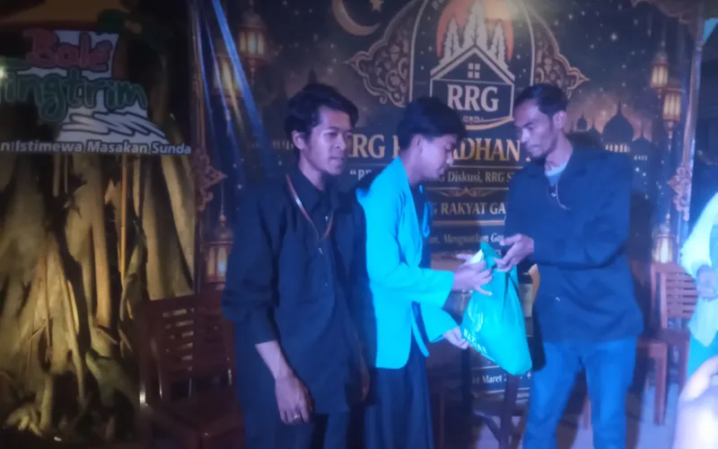 RuangRakyatGarut (RRG) Berikan Santunan Sembako dan Uang Tunai kepada 17 Anak Yatim dan Kaum Duafa