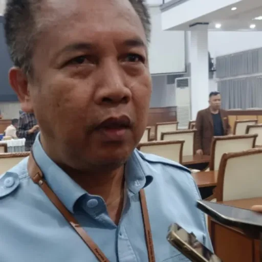 Audiensi di DPRD Garut, Direktur PDAM Tirta Klarifikasi Biaya Administrasi