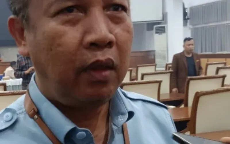 Audiensi di DPRD Garut, Direktur PDAM Tirta Klarifikasi Biaya Administrasi