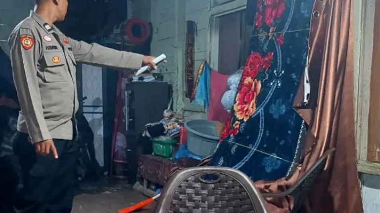 Gerak Cepat Personel Polsek Kinali Redam Gangguan Kamtibmas di Tampunik Nagari Mudik Labuah Pasaman Barat