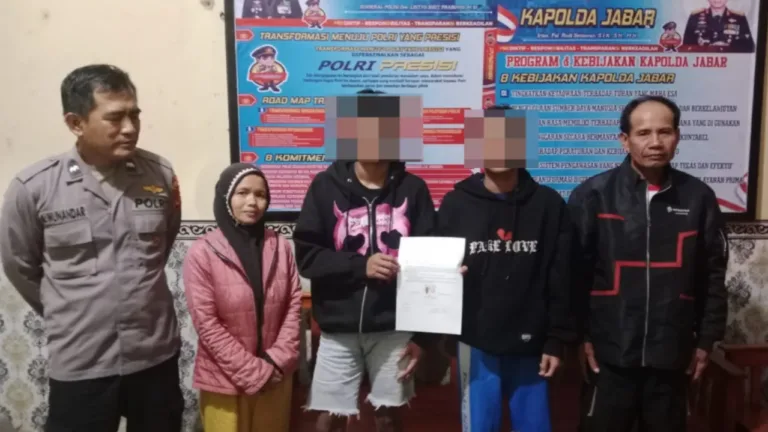 Dua Pelajar Kedapatan Jual Miras, Polsek Cibatu Lakukan Pembinaan dan Libatkan Orang Tua