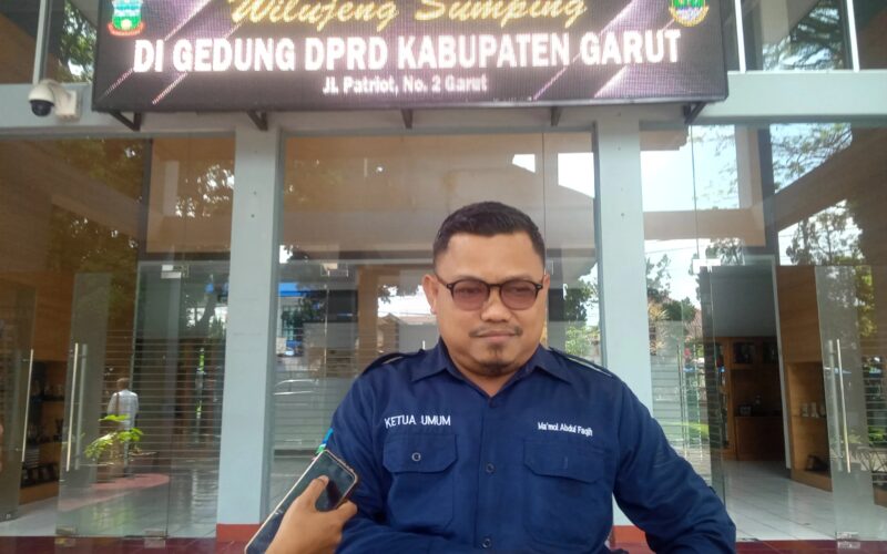 Milad ke-20 PAGAR: Curhat Akbar Guru Honorer di DPRD Garut