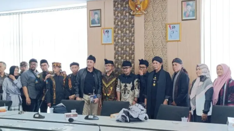 Terima Kunker DPRD Jabar, DKKG Ungkap Minimnya Dukungan untuk Kebudayaan Garut