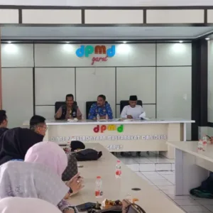 Pemdes DPMD Saat Acara Bersama 86 Kepala Desa di Aula Kolaborasi BUMDes dan KDMP