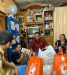 Kunjungan Yudha Puja Turnawan ke Keluarga Ibu Imas, Perjuangan Janda Dhuafa Merawat Anak Disabilitas