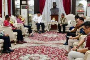 Jajaran Manajemen Askrida Laporkan Kinerja ke Gubernur Sumbar