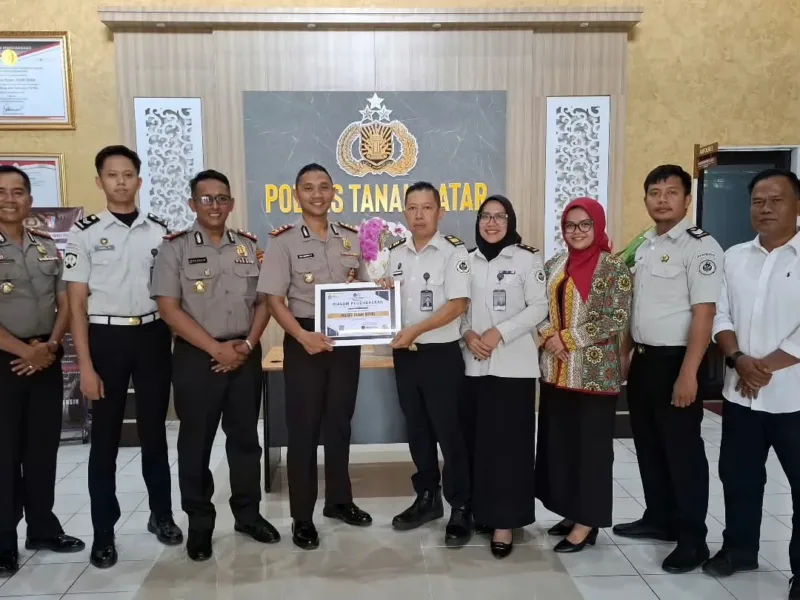 Polres Tanah Datar Terima Piagam Penghargaan dari Rutan Kelas IIB Batusangkar