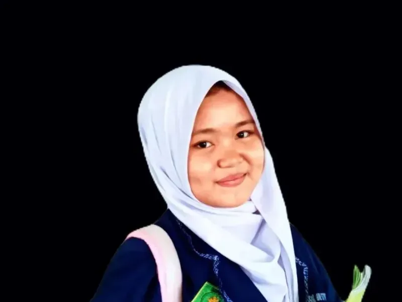 Kanza Dwi Putri Al Latif Sang insfiratif OSIM MTsN 10 Agam Masa Bakti 2025/2026