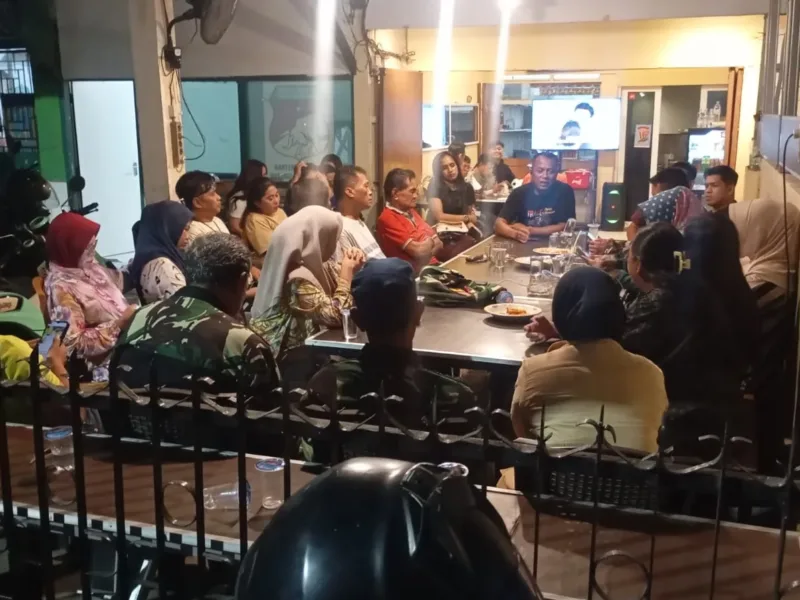 Danramil 1408-07/Ujung Pandang Pimpin Rapat Pembentukan Dan Peresmian Kembali Sekretariat BK-Panah  