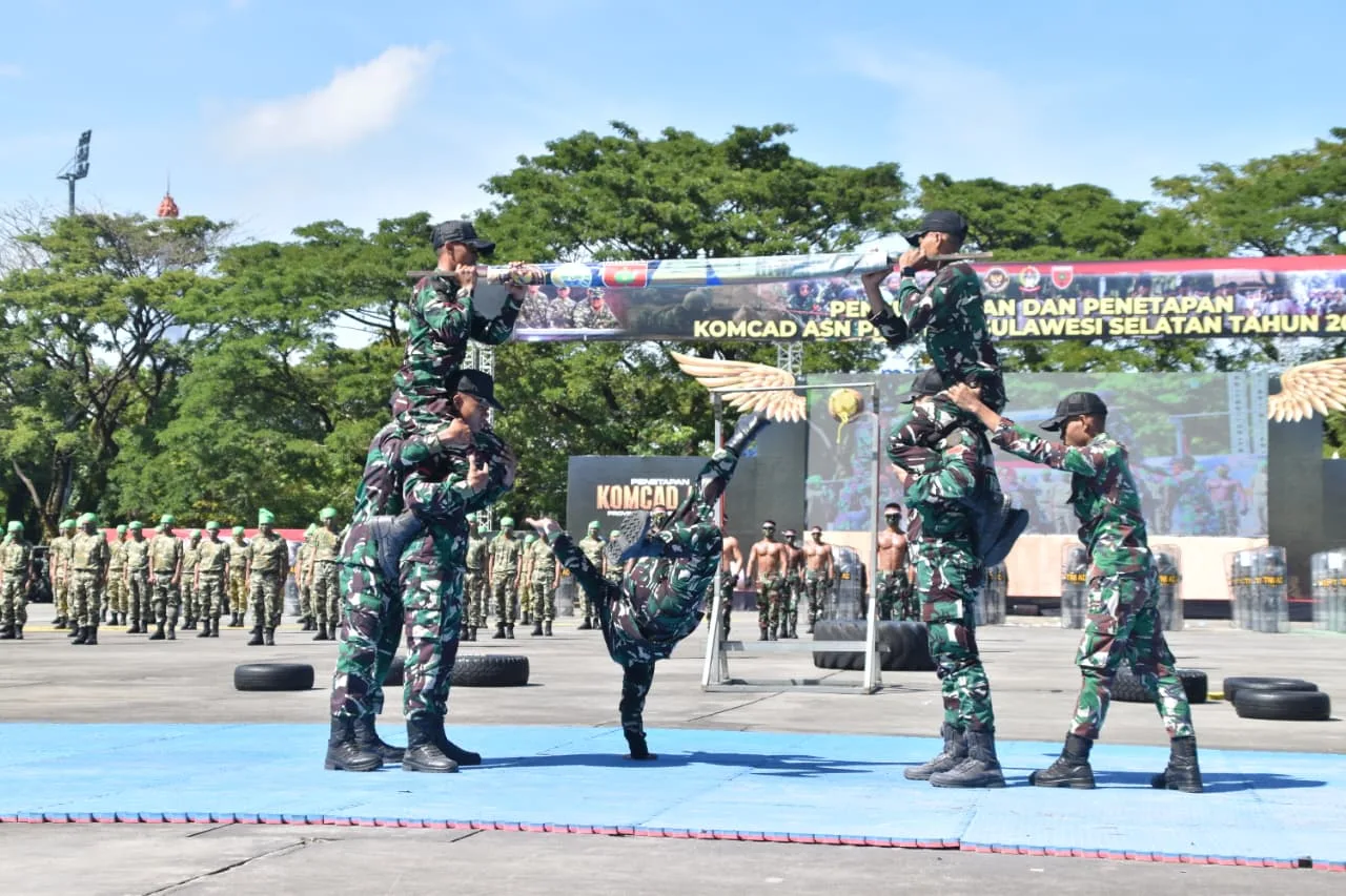 Sinergitas Kuat TNI-Pemerintah: Geladi Bersih Upacara Penyumpahan dan Penetapan Komcad ASN Sulawesi Selatan TA 2026 Digelar Meriah di Makassar