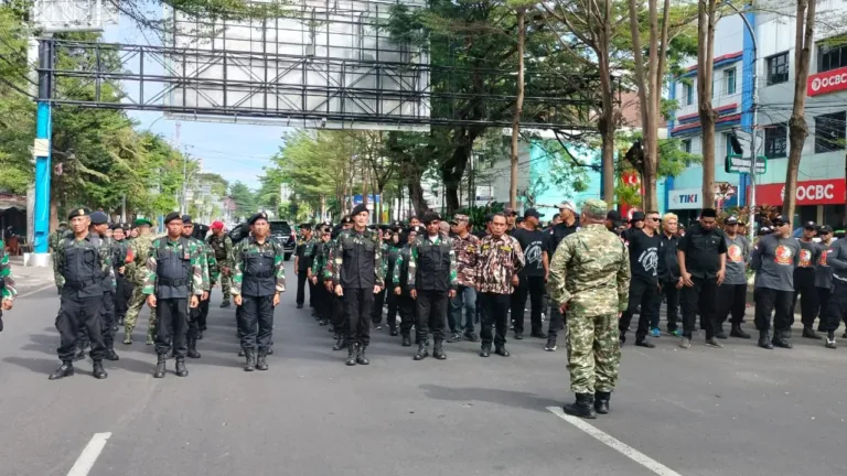 Banteng Komando Kodim 1408/MKS Eksis Lagi: Defile Tampil Gagah dari Gladi Bersih Hingga Puncak Acara Penetapan Komcad ASN Sulsel