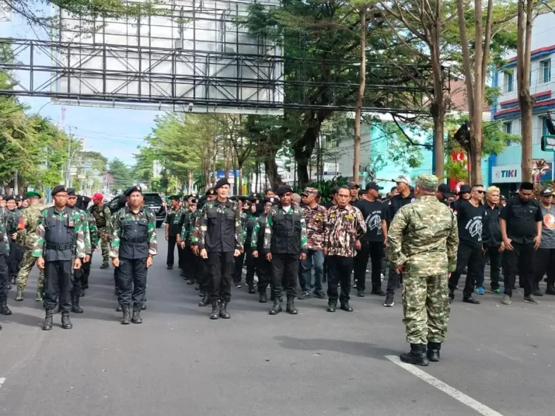 Banteng Komando Kodim 1408/MKS Eksis Lagi: Defile Tampil Gagah dari Gladi Bersih Hingga Puncak Acara Penetapan Komcad ASN Sulsel