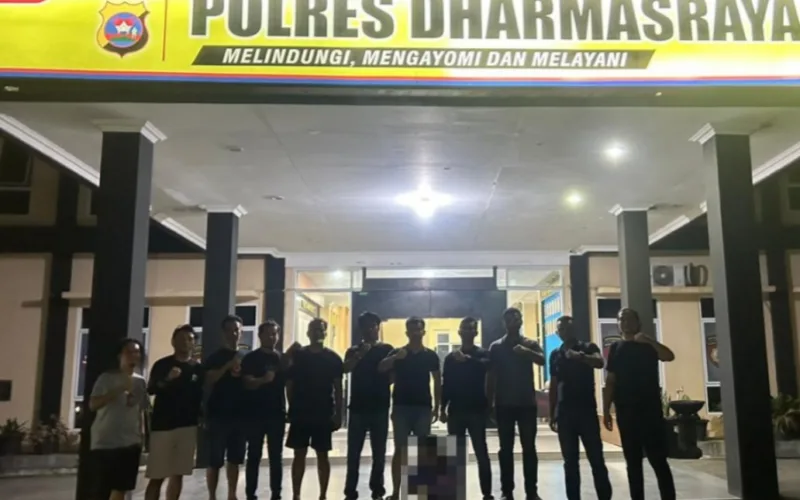 Satreskrim Polres Pasaman Barat Tangkap Pelaku Pencabulan Terhadap Anak Tiri, Buron Selama 15 Bulan