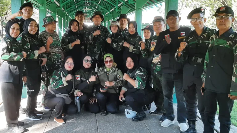 Banteng Komando Karya Bakti Di Masjid Al Markaz, Peringati HUT KE-69 KODAM XIV/HASANUDDIN