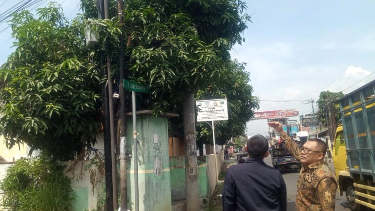 Kadishub Garut Gerak Cepat Tindaklanjuti Aduan PJU di Pertigaan Jalan Pasundan Cakrabuana
