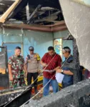 Yudha Puja Turnawan Tinjau Lokasi Kebakaran Tiga Rumah di Sindanggalih Garut