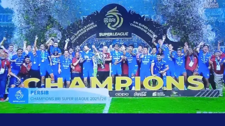 Persib Juara Super League 2026, Cetak Hattrick Bersejarah