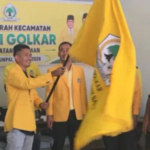 Dirwansyah Lantik Ketua Golkar Kecamatan Pasaman, Tekankan Sosialisasi Sampai Tingkat Jorong