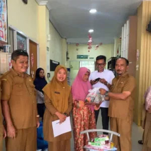 Bupati Benni Warlis Tetapkan Penerima Bantuan Permakanan dan Sandang 2026, Warga Rentan Jadi Prioritas Pemkab Agam