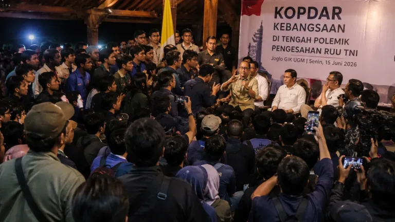 Wamentan Sudaryono Respons Aksi Mahasiswa UGM